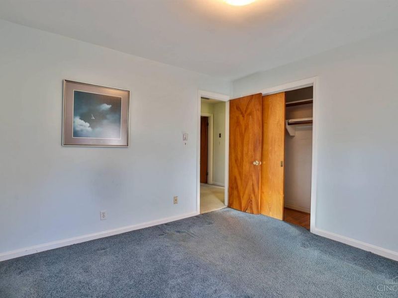 10022 Lakeside Drive, Springfield Twp., OH 45231 Photo 25