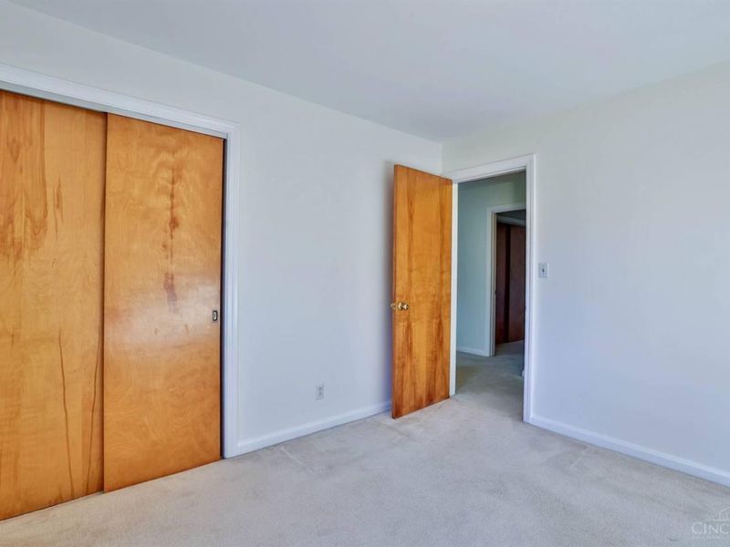 10022 Lakeside Drive, Springfield Twp., OH 45231 Photo 27