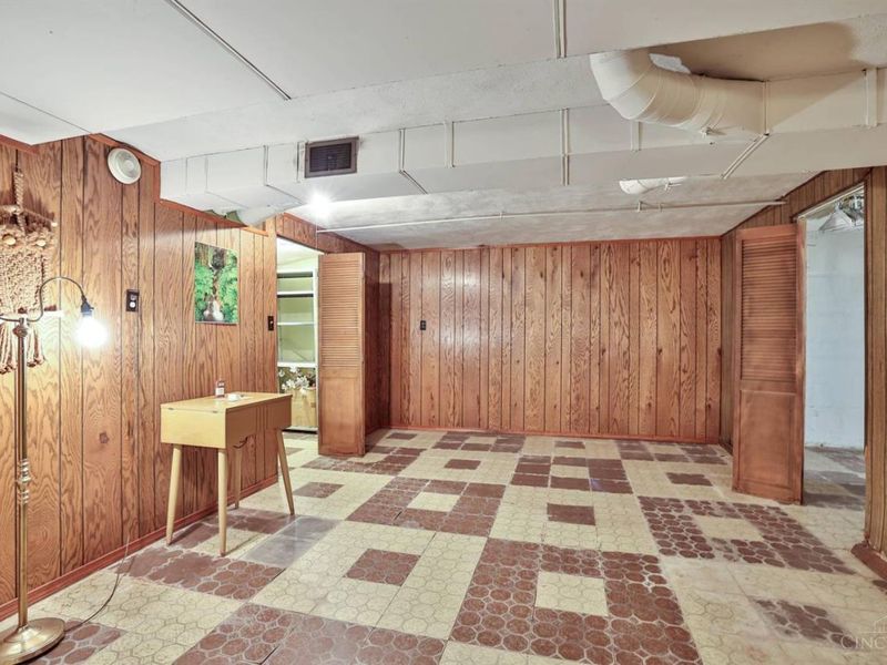 10022 Lakeside Drive, Springfield Twp., OH 45231 Photo 28