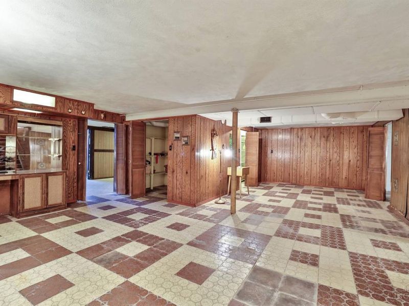 10022 Lakeside Drive, Springfield Twp., OH 45231 Photo 32