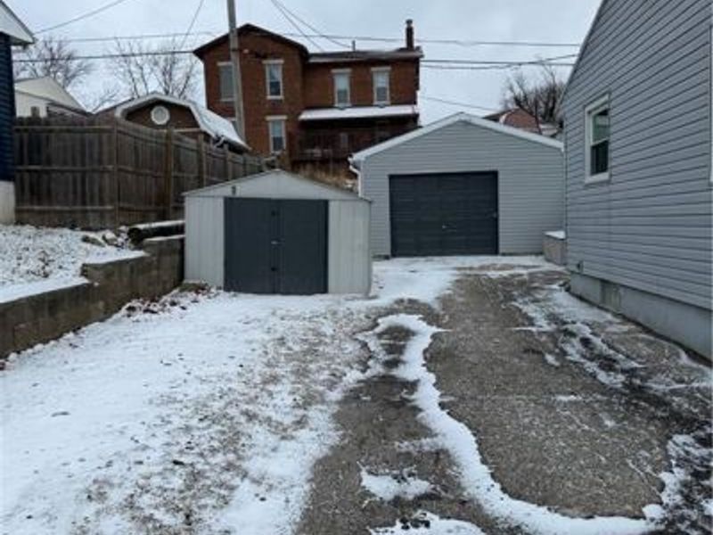 2147 Neff Road, Dayton, OH 45414 Photo 2