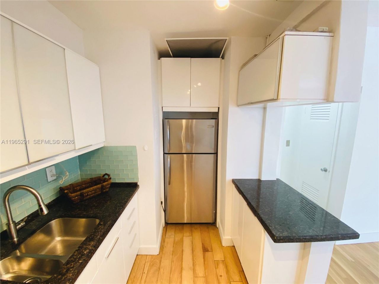 6881 Bay Dr, Unit 11, Miami Beach, FL 33141 Photo