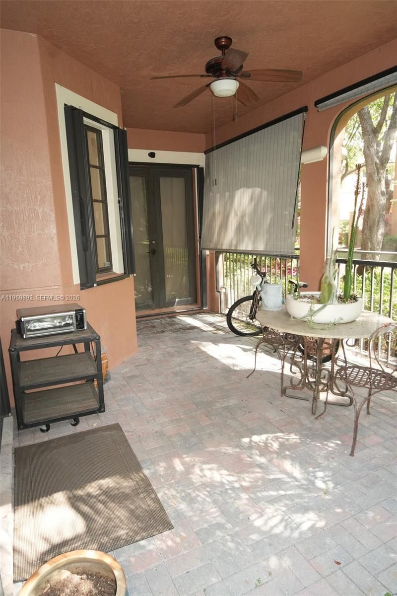 2706 Kinsington Cir, Unit 23-2, Weston, FL 33332 Photo