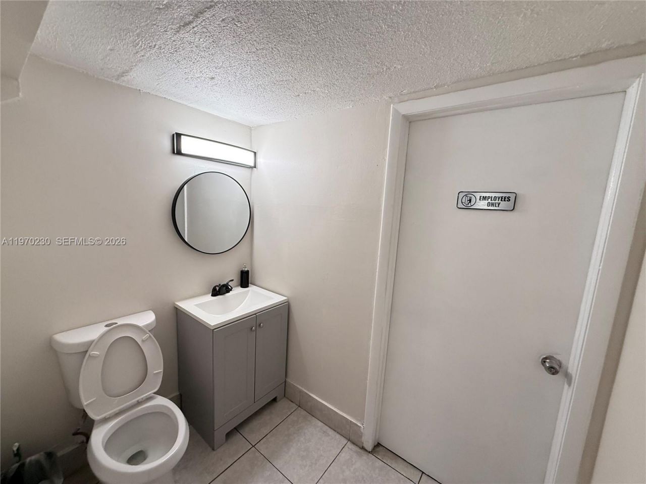 8000 NW 31st St, Unit 1, Doral, FL 33122 Photo