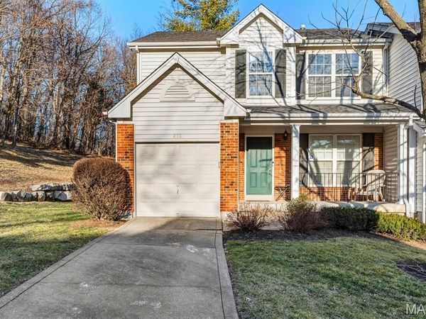 433 Summit Tree Court, Fenton, MO 63026