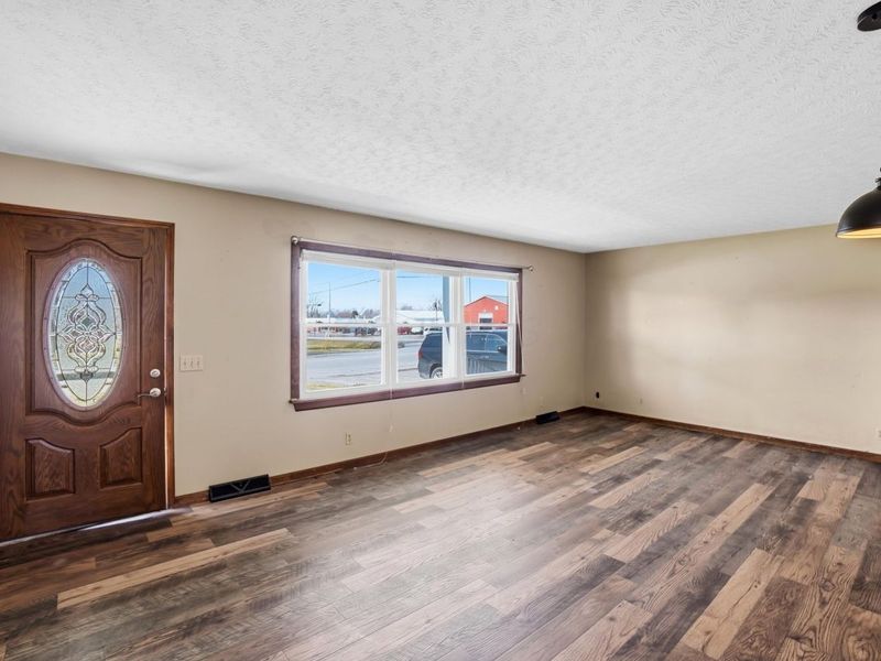 926 Old Chillicothe Road SE, Washington Court House, OH 43160 Photo 6