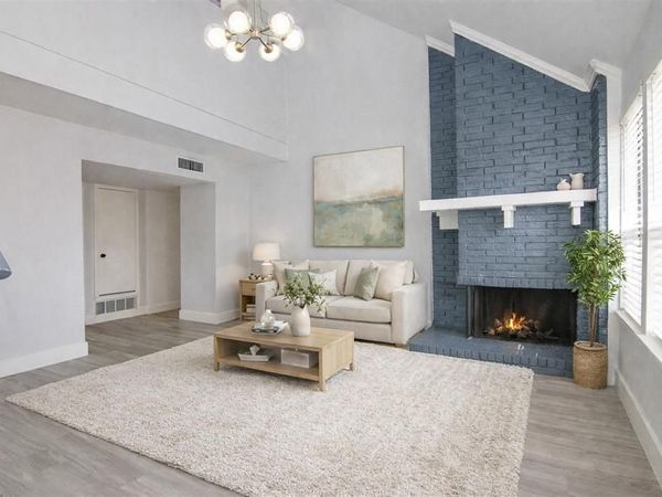 2007 Clubview Drive, Carrollton, TX 75006