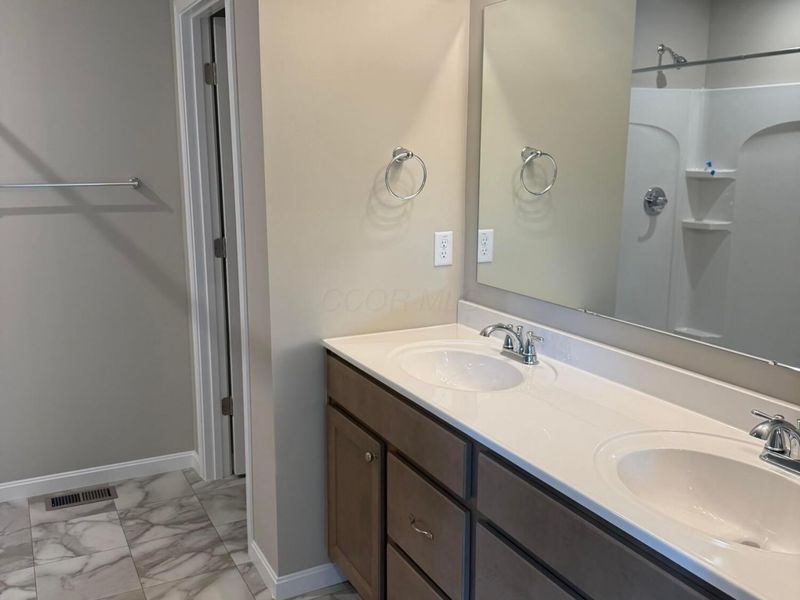 2170 Sunny View Court, Marysville, OH 43040 Photo 3