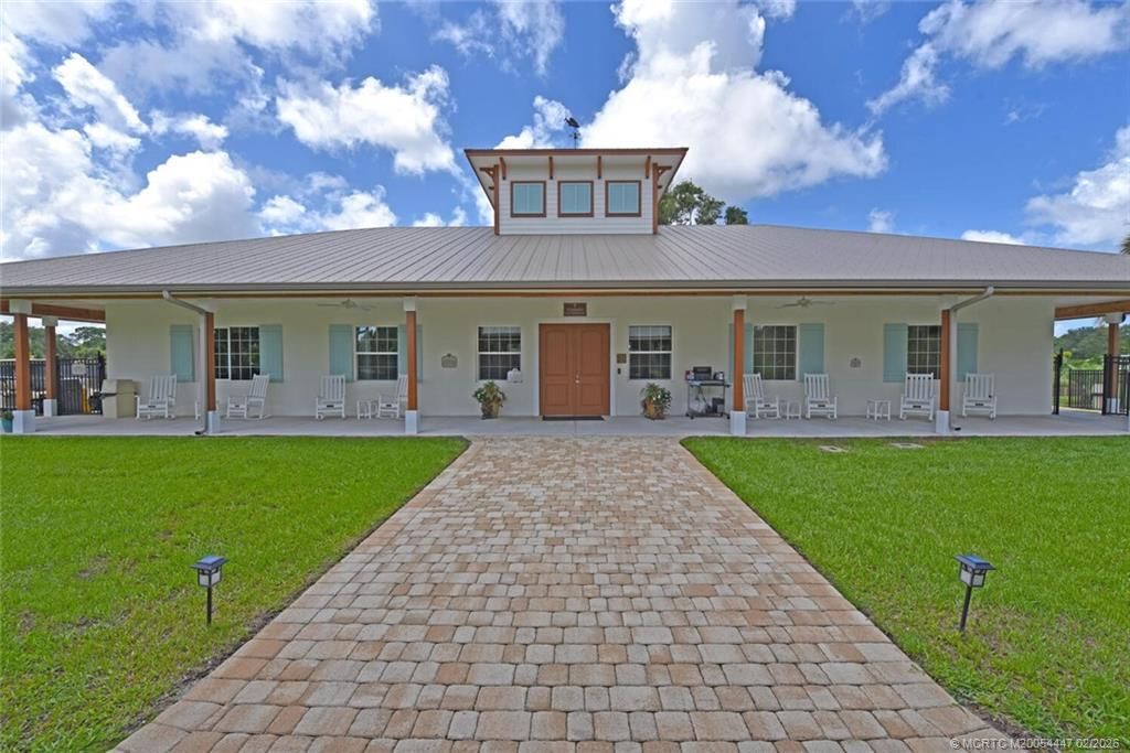 2580 SW Bobalink Court , Palm City, FL 34990 Photo