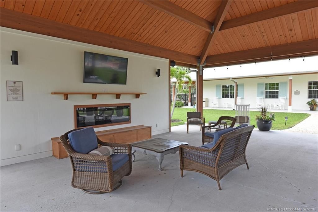 2580 SW Bobalink Court , Palm City, FL 34990 Photo