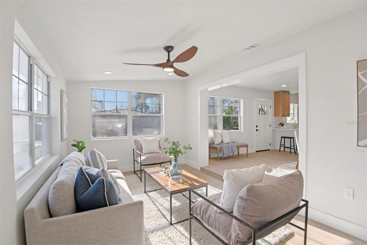 16006 Redington Drive, Redington Beach, FL 33708 Photo