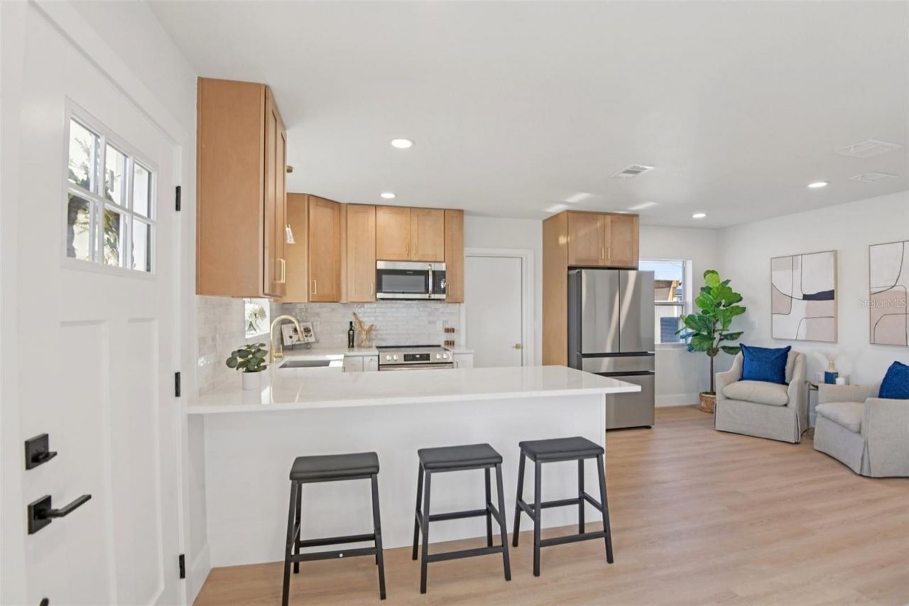 16006 Redington Drive, Redington Beach, FL 33708 Photo