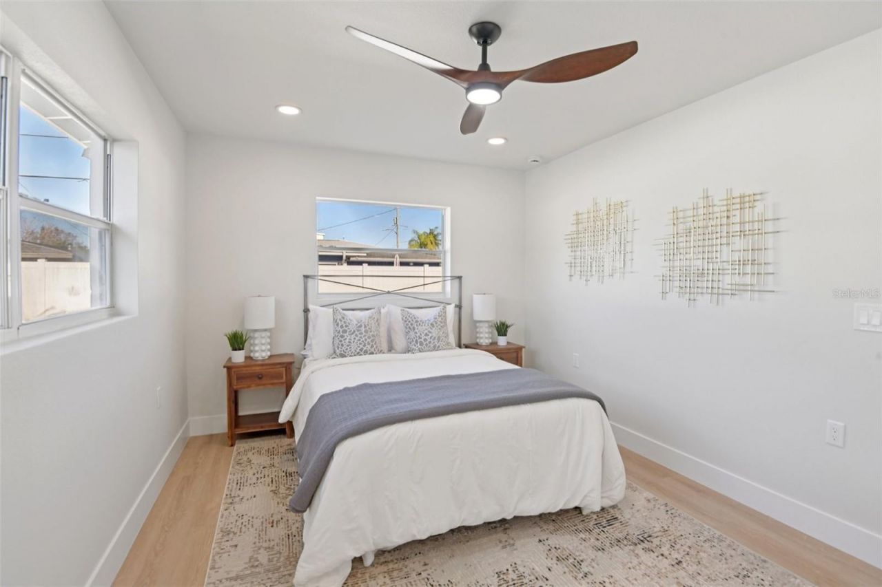 16006 Redington Drive, Redington Beach, FL 33708 Photo