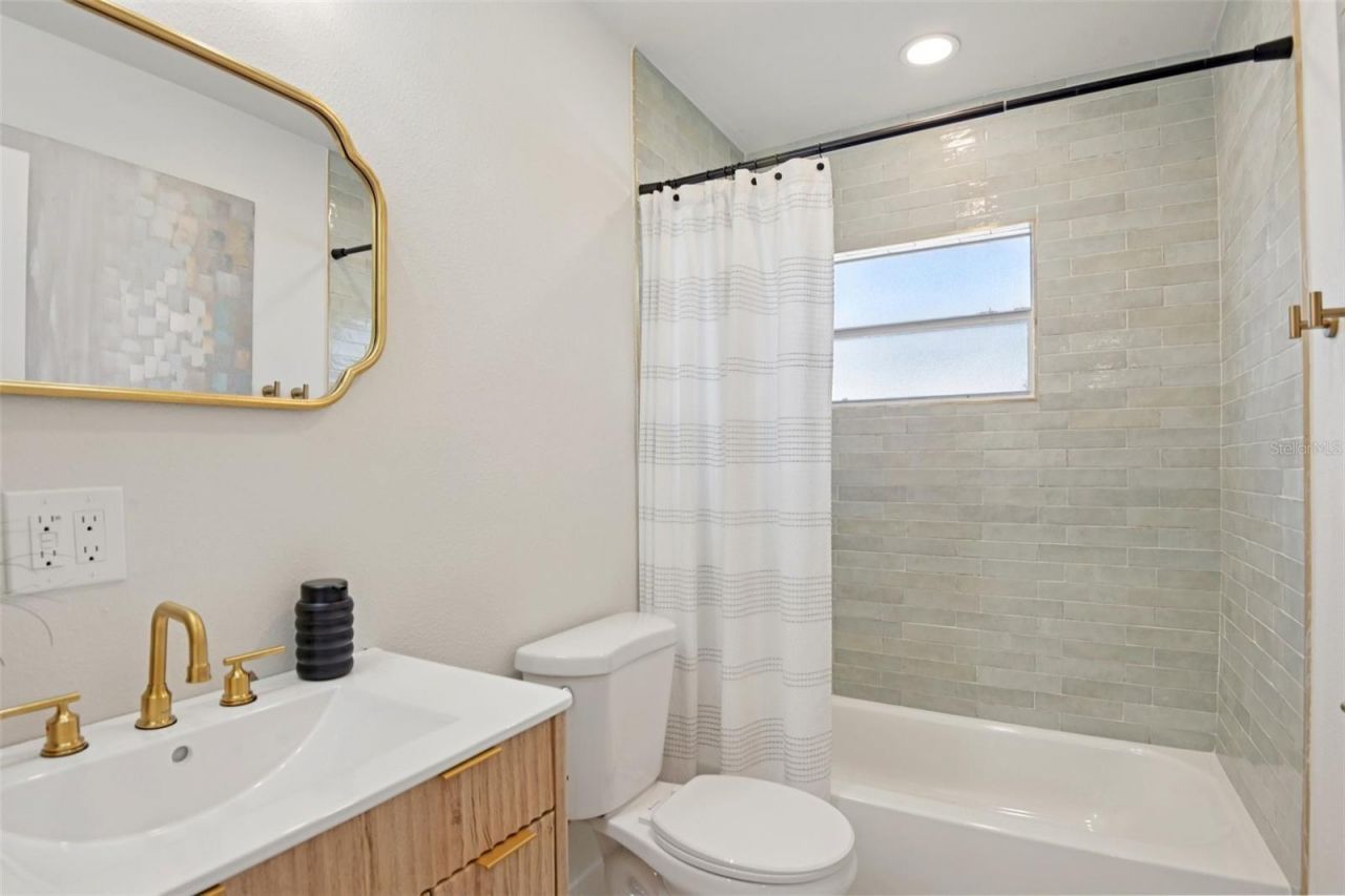 16006 Redington Drive, Redington Beach, FL 33708 Photo