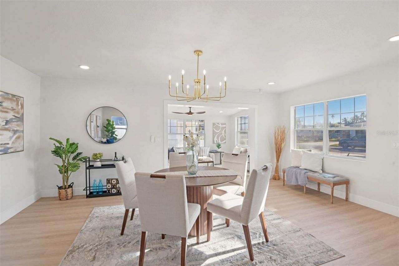 16006 Redington Drive, Redington Beach, FL 33708 Photo