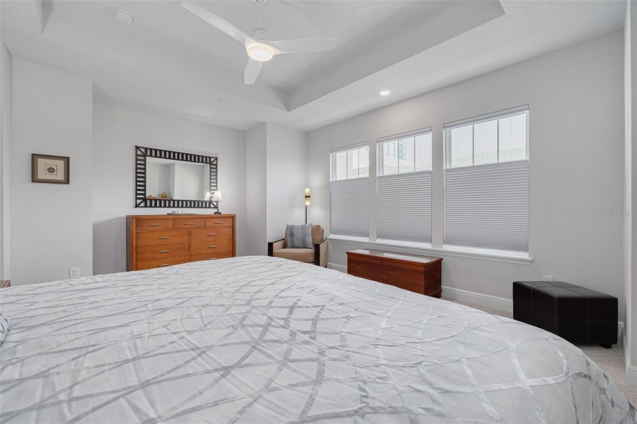 835 Burlington Avenue N, Saint Petersburg, FL 33701 Photo