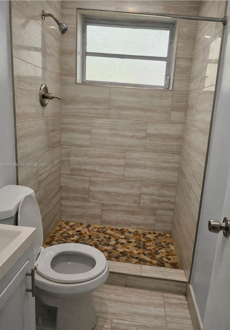 1080 NW 135th St, North Miami, FL 33168 Photo