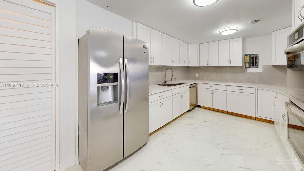 1800 NE 114th St, Unit 1705, Miami, FL 33181 Photo