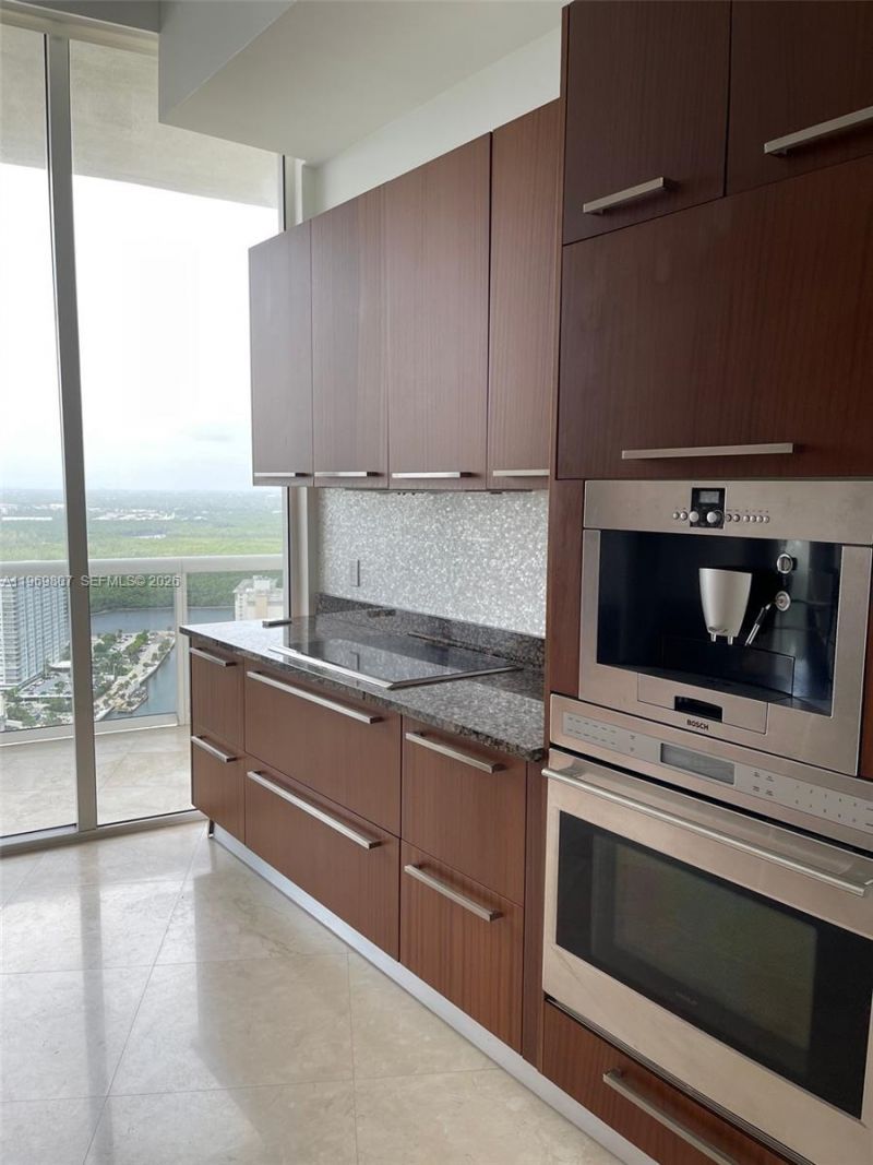 15901 Collins Ave , Unit 3405, Sunny Isles Beach, FL 33160 Photo