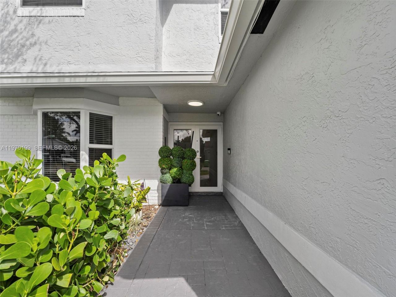 10281 NW 32nd St, Sunrise, FL 33351 Photo