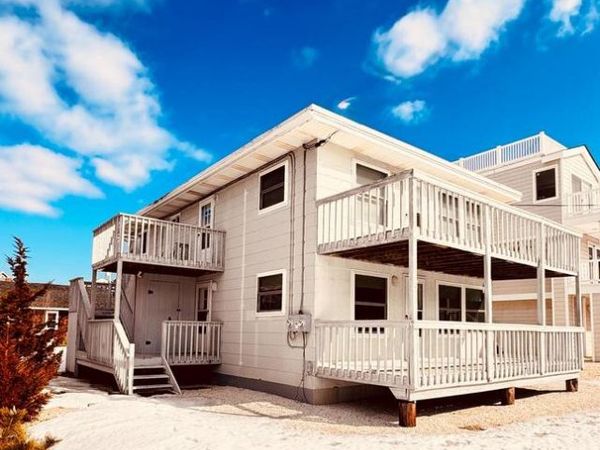 5 E 73RD STREET, HARVEY CEDARS, NJ 08008