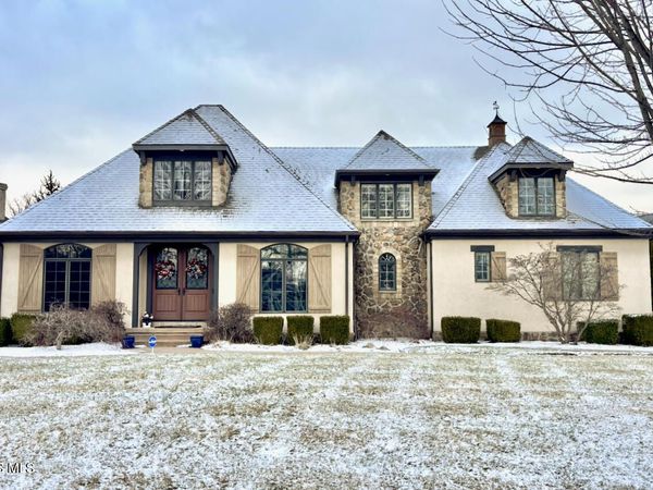 30363 Jacqueline Place, Perrysburg, OH 43551