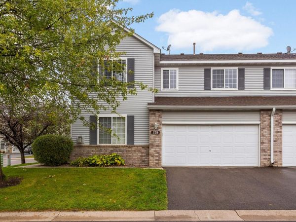 379 Frederick Circle, Unit 905, Hastings, MN 55033