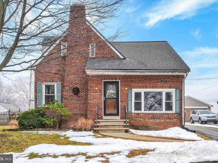 872 Grandview Road, York, PA 17403 Main Photo