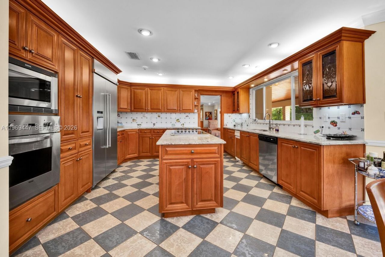 8840 SW 102nd Ter, Miami, FL 33176 Photo