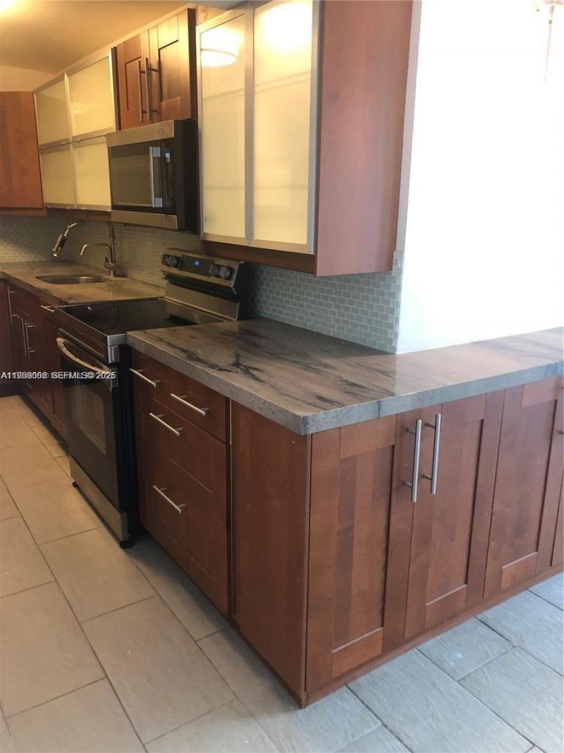 6969 Collins Ave, Unit 403, Miami Beach, FL 33141 Photo