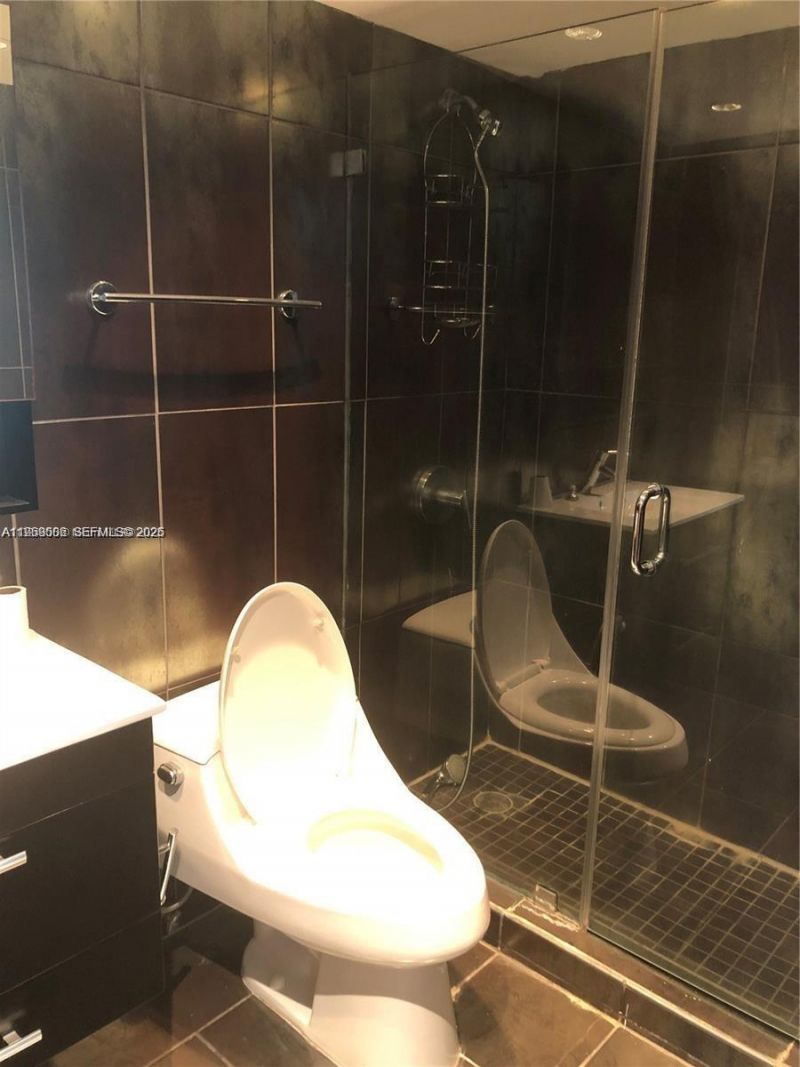 6969 Collins Ave, Unit 403, Miami Beach, FL 33141 Photo