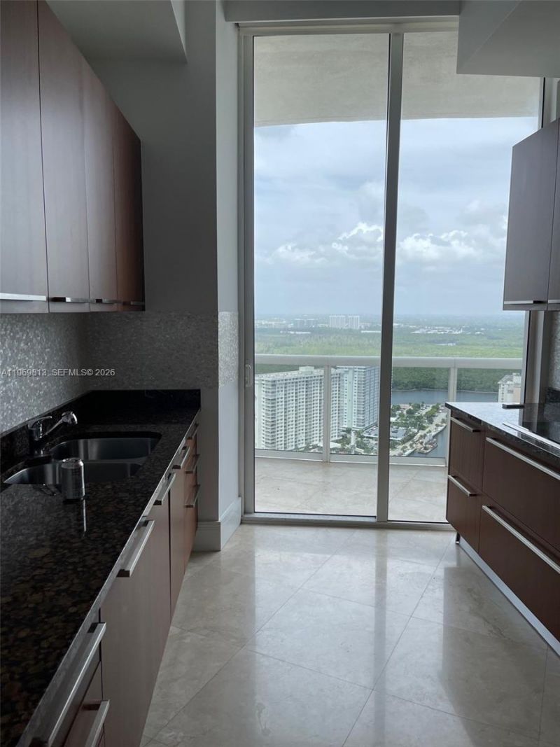 15901 Collins Ave , Unit 3405, Sunny Isles Beach, FL 33160 Photo