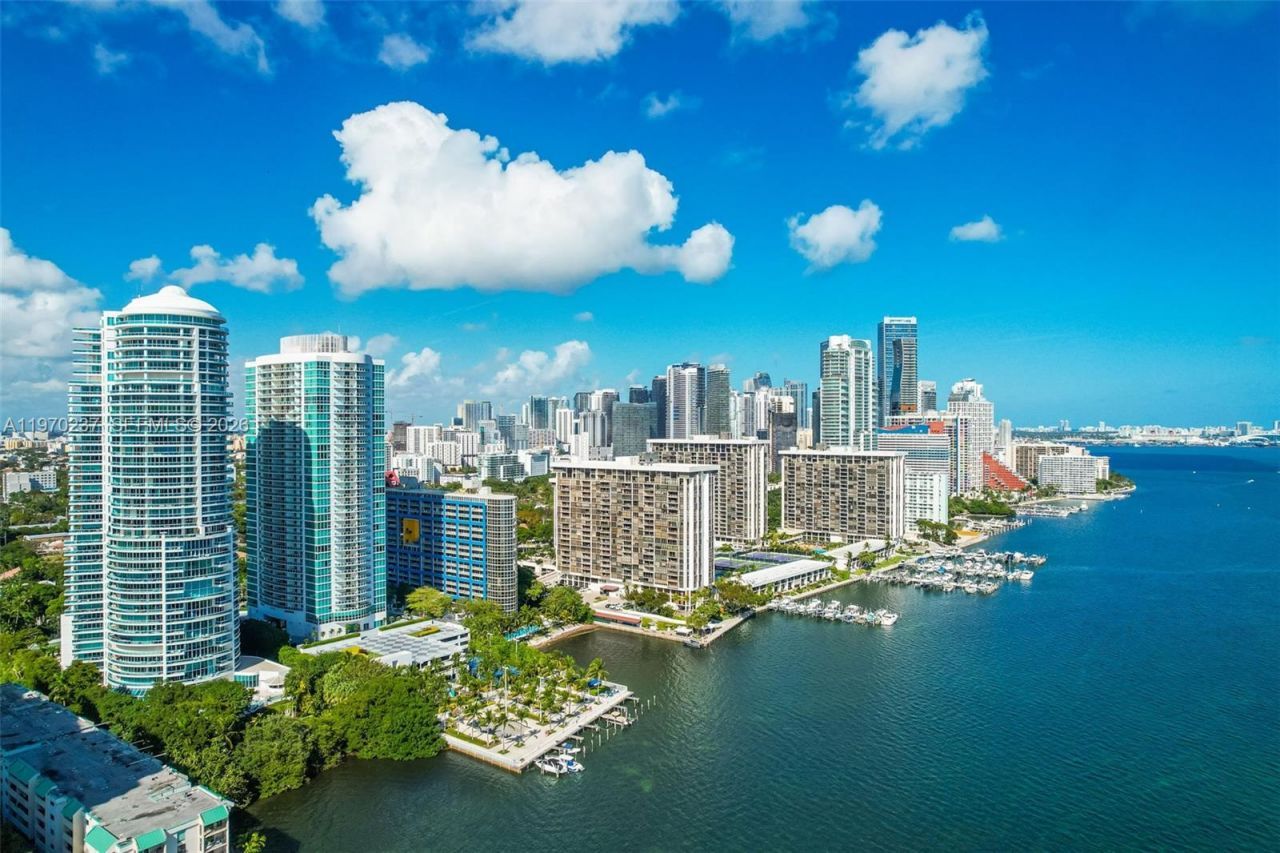 2101 Brickell Ave, Unit 306, Miami, FL 33129 Photo