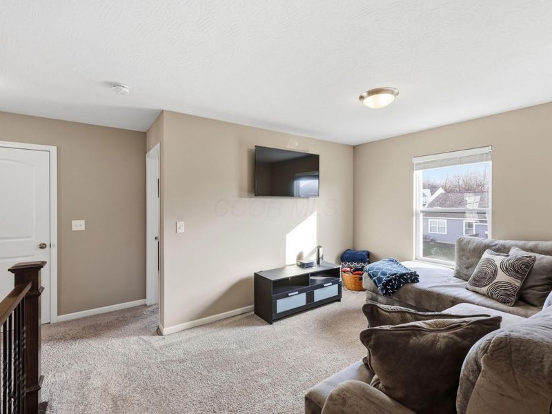 657 Raab Street, Pickerington, OH 43147 Photo 14