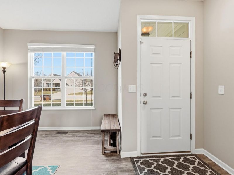 657 Raab Street, Pickerington, OH 43147 Photo 2