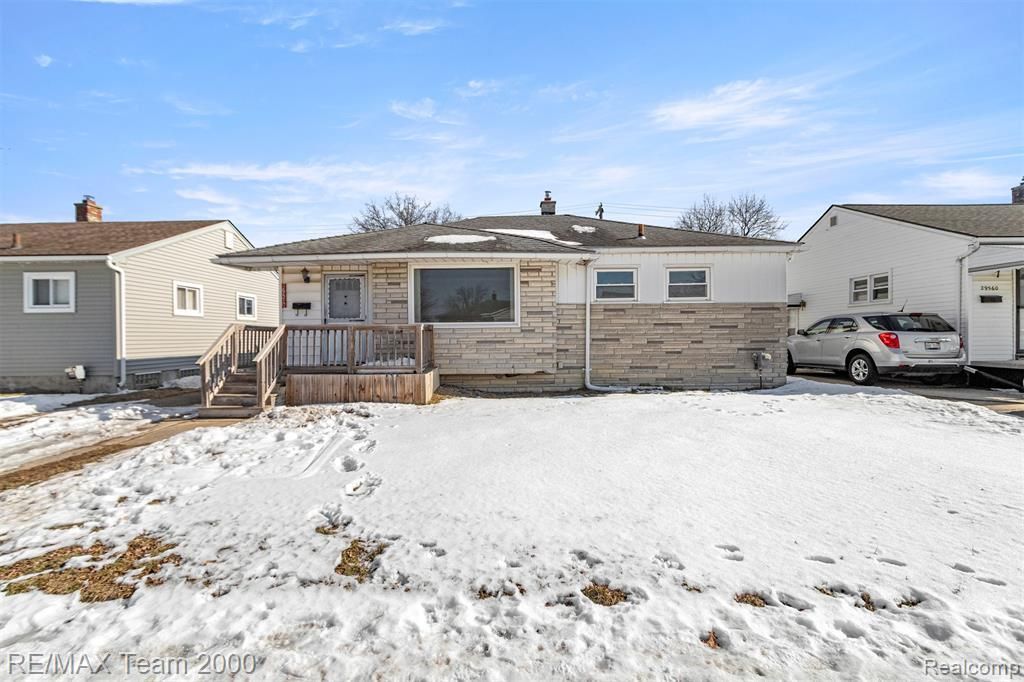 29570 Rosemont Street, Roseville, MI 48066 Main Photo