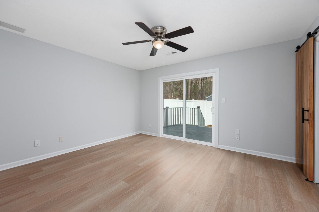 3534 Gordon Dr. Photo 20