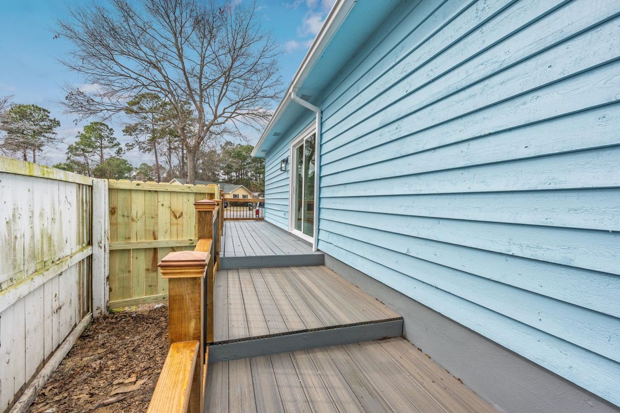 3534 Gordon Dr. Photo 36