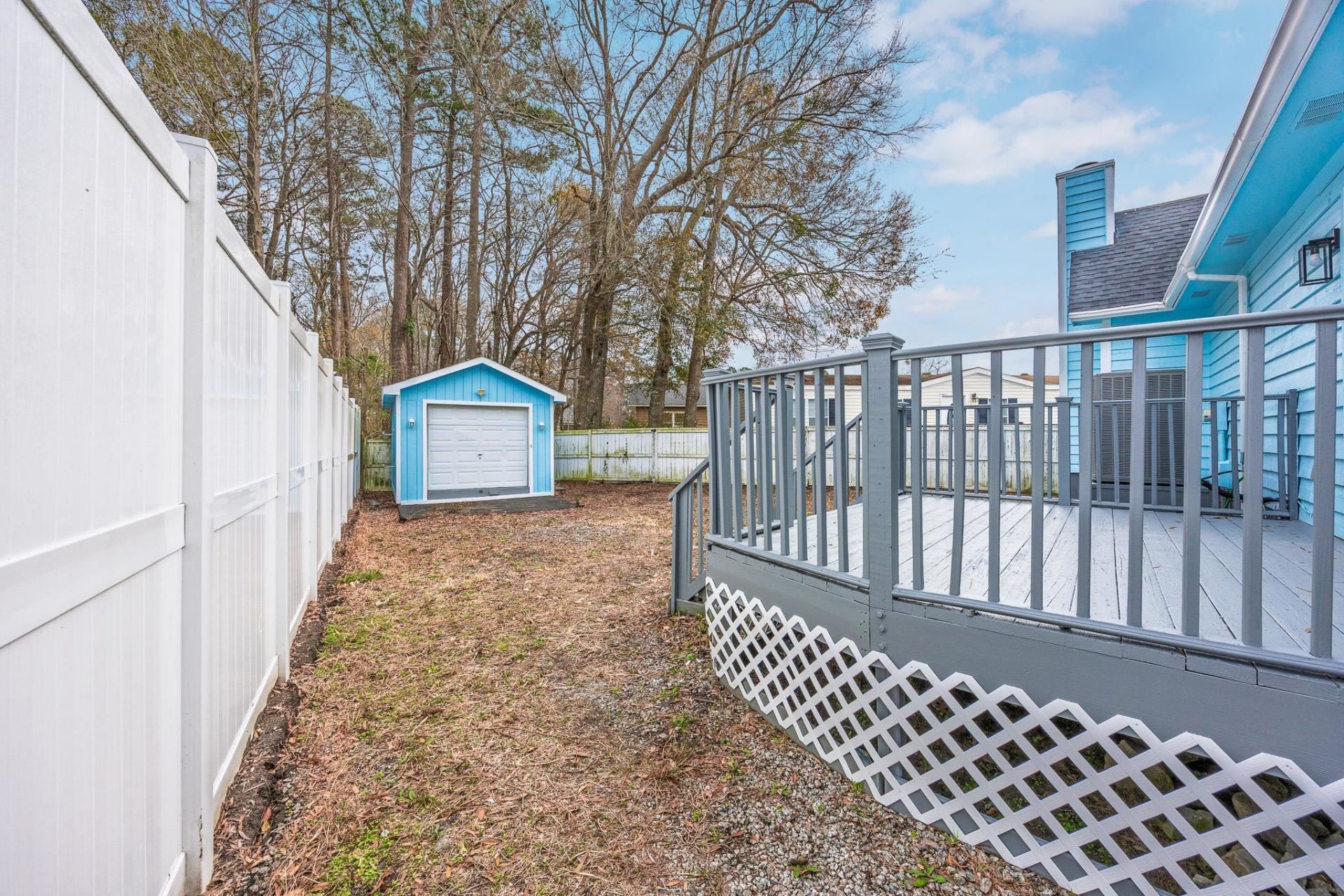 3534 Gordon Dr. Photo 41