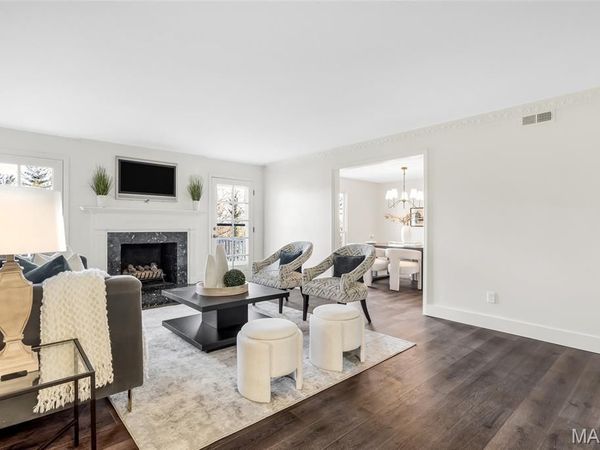 1530 Bedford Forge Court, Unit 14, Chesterfield, MO 63017