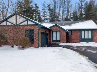 135 Misty Lane, Amherst, NY 14051