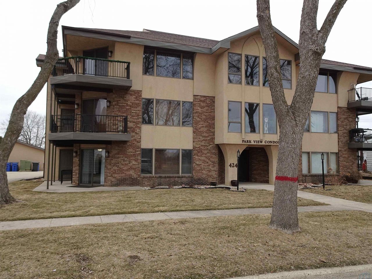 424 4th Avenue, Unit 1, Sheldon, IA 00000 Main Photo