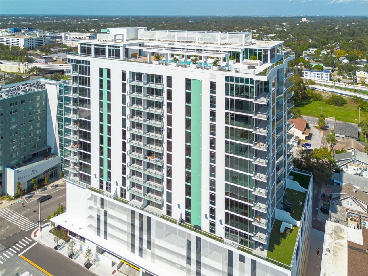 777 3 Avenue N, Unit 1507, Saint Petersburg, FL 33701 Photo