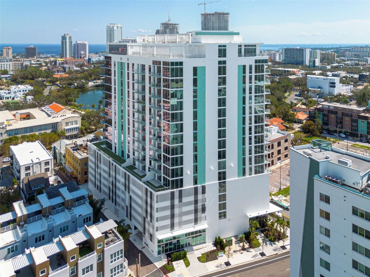 777 3 Avenue N, Unit 1507, Saint Petersburg, FL 33701 Photo