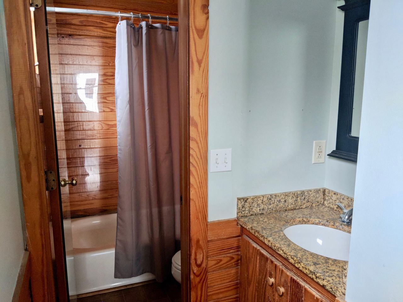 1363 Pherigo Street Photo 15