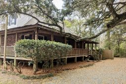 1363 Pherigo Street photo 4