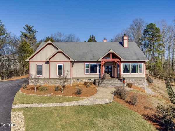 2001 Beals Chapel Rd, Lenoir City, TN 37772