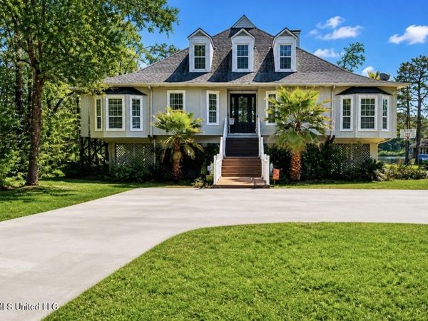 4015 Brandon James Drive, Biloxi, MS 39532