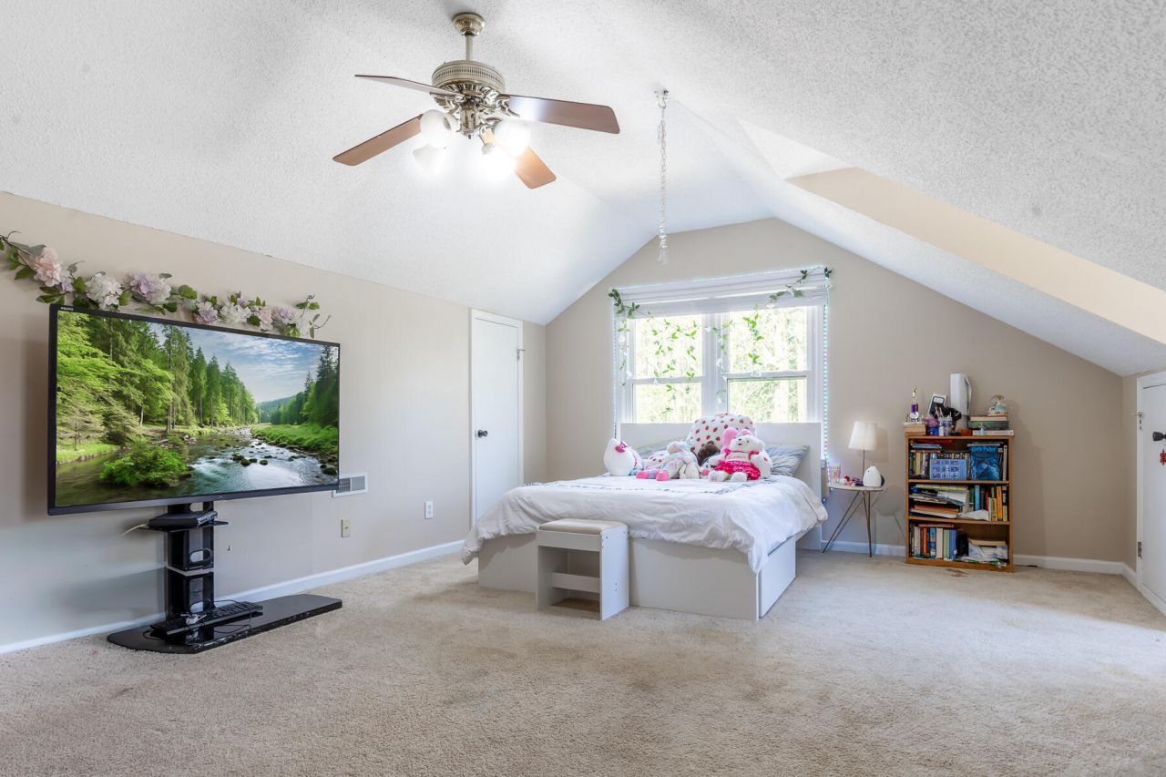 161 Hickory Trace Drive Photo 32