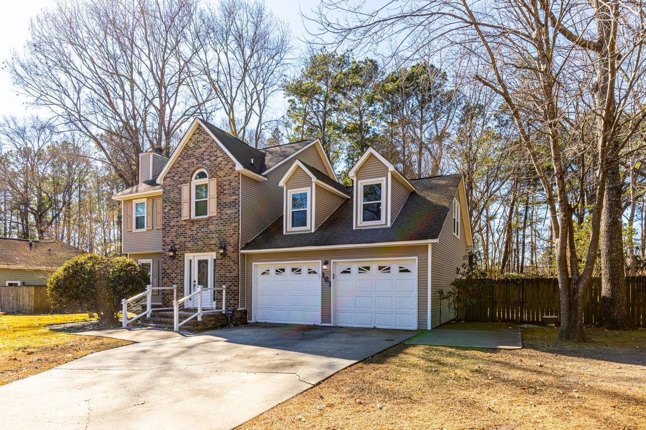 161 Hickory Trace Drive Photo 7